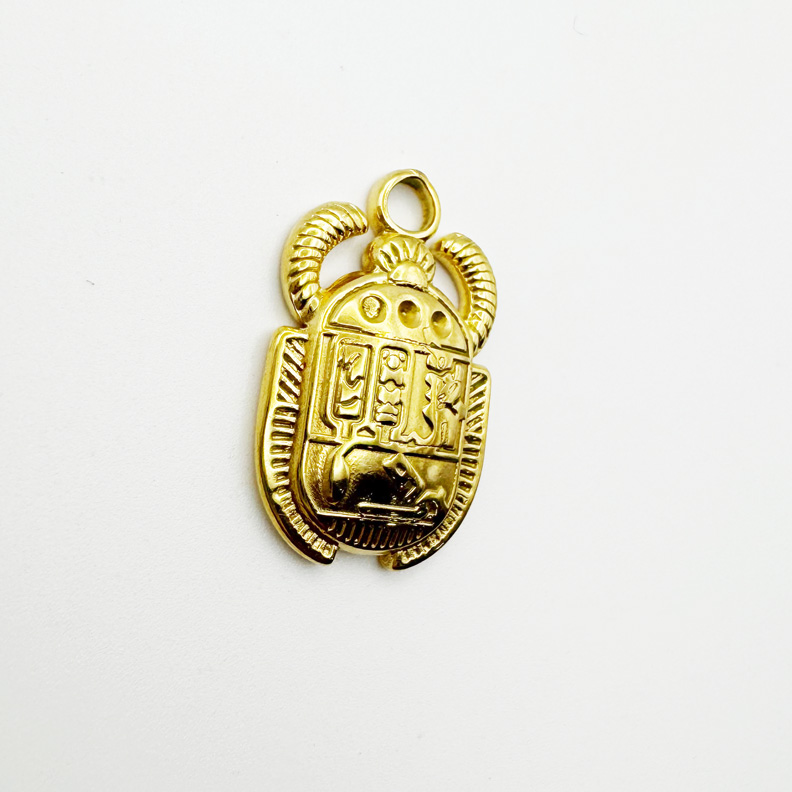 Scarabaeus Sacer Charm