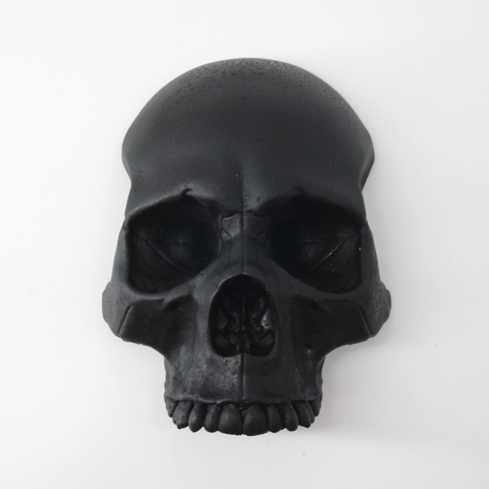 Gothic Skull – Wall Mounted