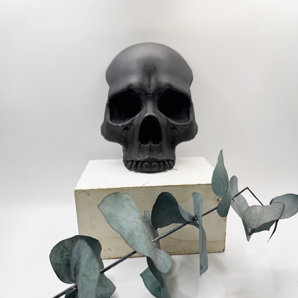 Gothic Skull – Wall Mounted