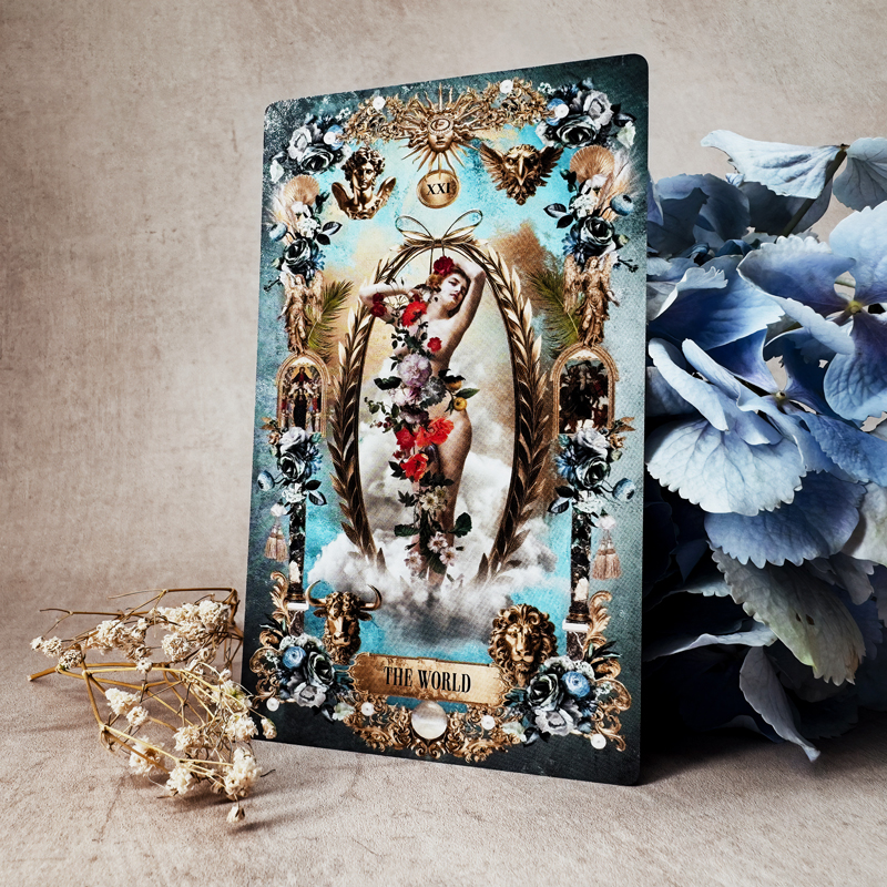 DECK OF THE MONTH: Tarot Divinatorium - Wax Spiritual