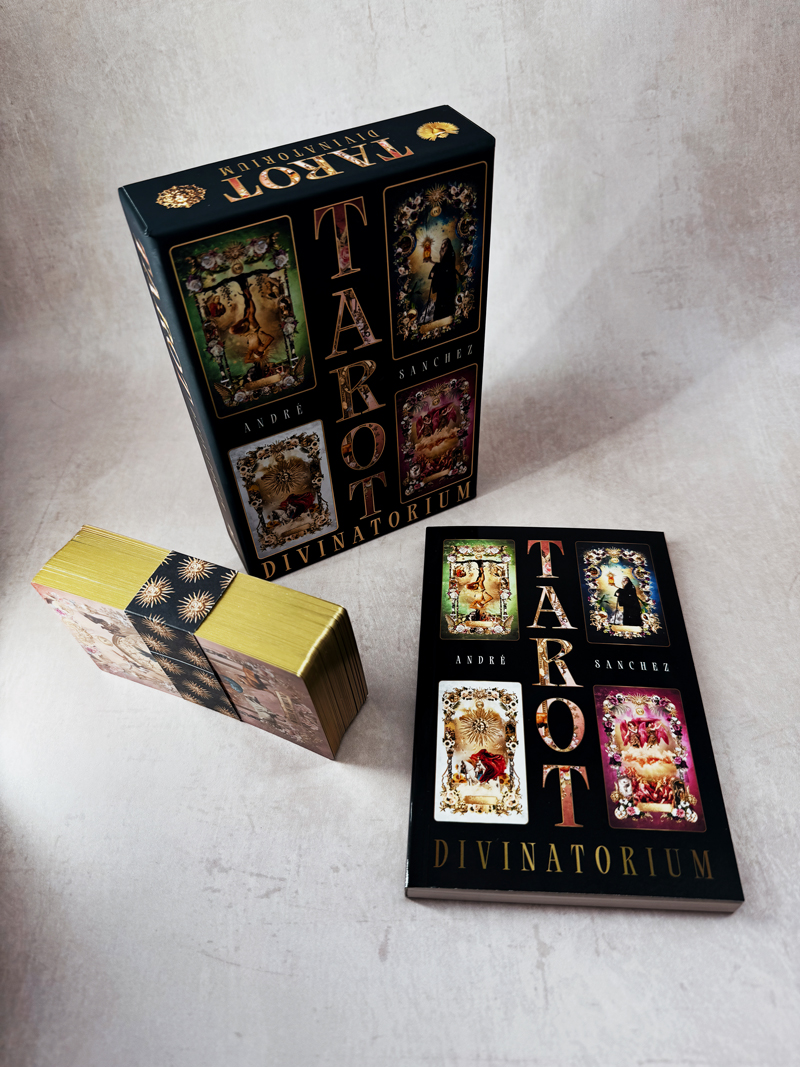 DECK OF THE MONTH: Tarot Divinatorium - Wax Spiritual