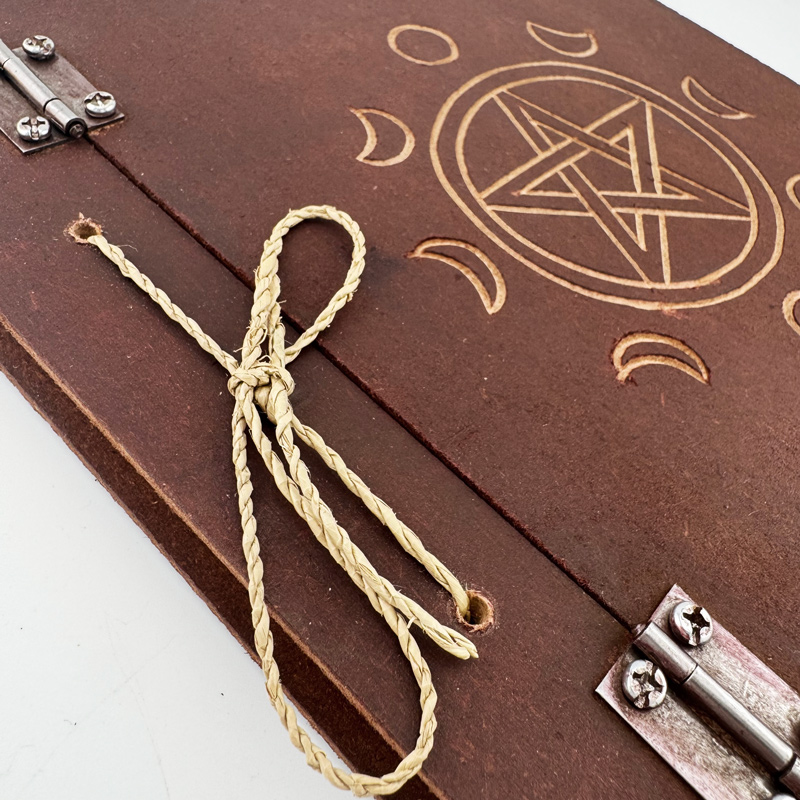 Blank Spell Book – Pentacle & Moon Phases